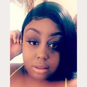 Meet your Posher, Tiffanie